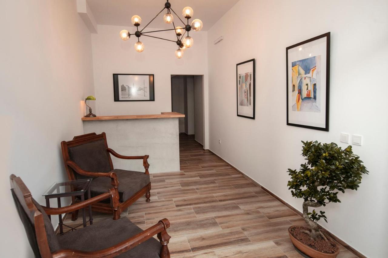 Grand Boutique Hotel 普里什蒂纳 外观 照片