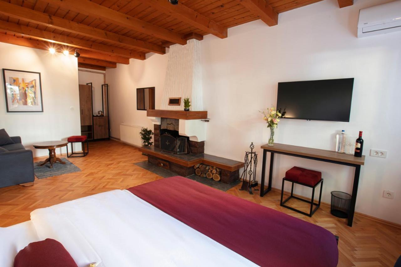 Grand Boutique Hotel 普里什蒂纳 外观 照片