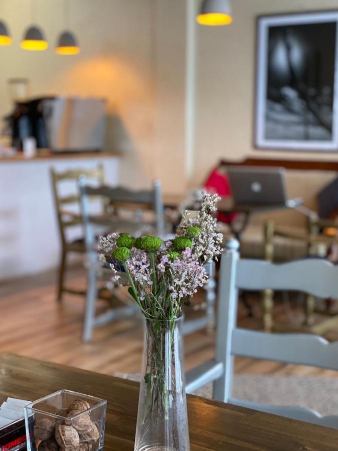 Grand Boutique Hotel 普里什蒂纳 外观 照片